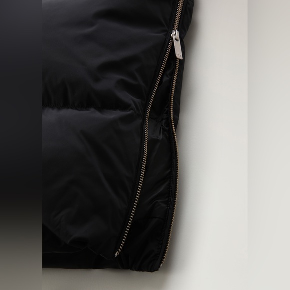 🔥🔥🔥Woolrich Aurora black long puffer parka size M🔥🔥🔥 - Picture 8 of 13